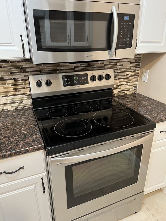 Building Photo - 276 Chestnut Hill Ave