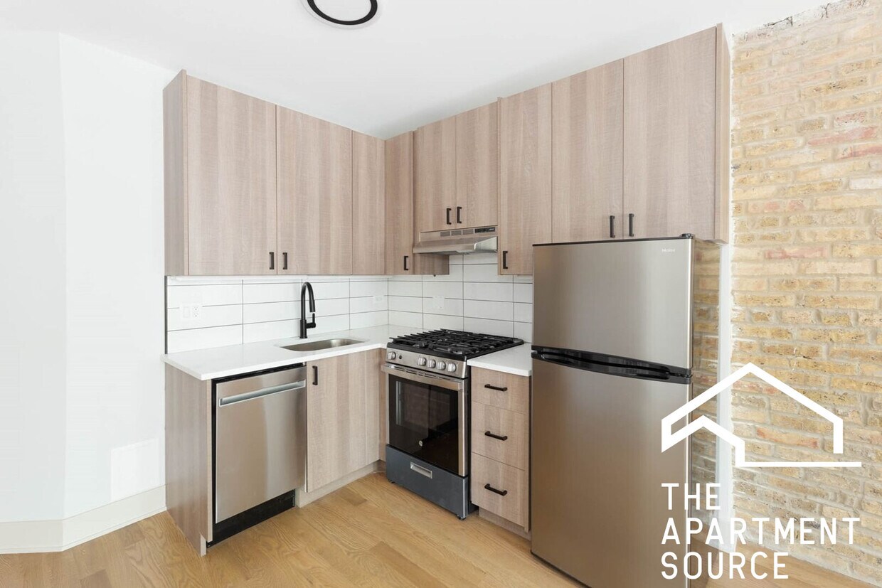 Foto principal - 4602 N Winchester Ave
