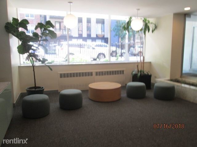 Foto principal - 616 E 18th St