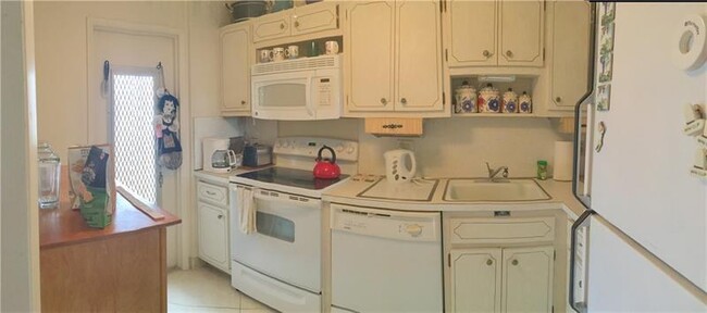 Foto del edificio - 2731 NE 14th Street Causeway