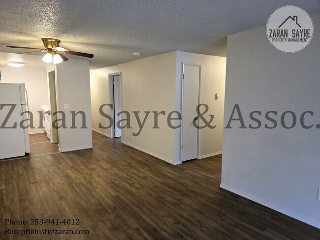 Foto del edificio - 501-C Garden Level Three Bedroom