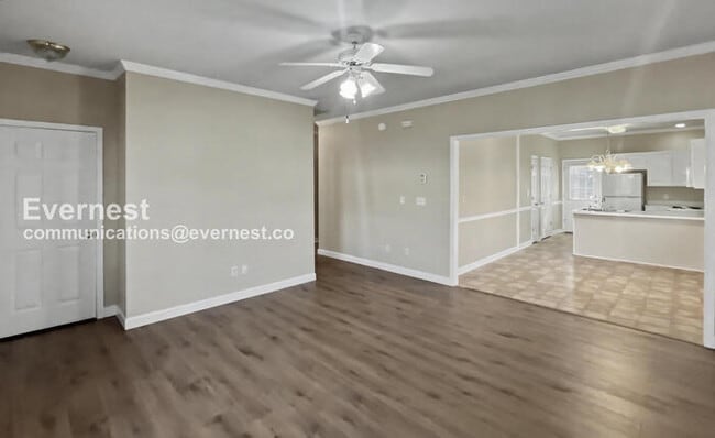 Foto del edificio - 505 Spears Ave