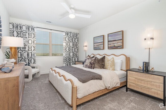 2BR, 2BA - 1,167SF - Primary Bedroom - The Winslow