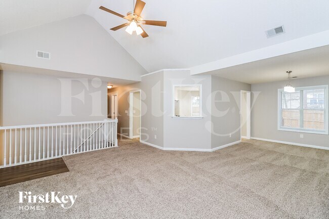 Foto del edificio - 4912 Baker Ridge Pl