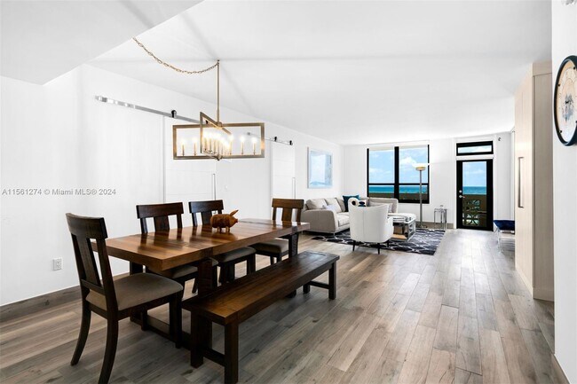 Foto del edificio - 10185 Collins Ave