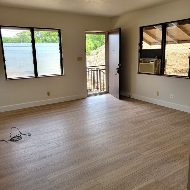 Photo - L756ach (REOM) Apartment