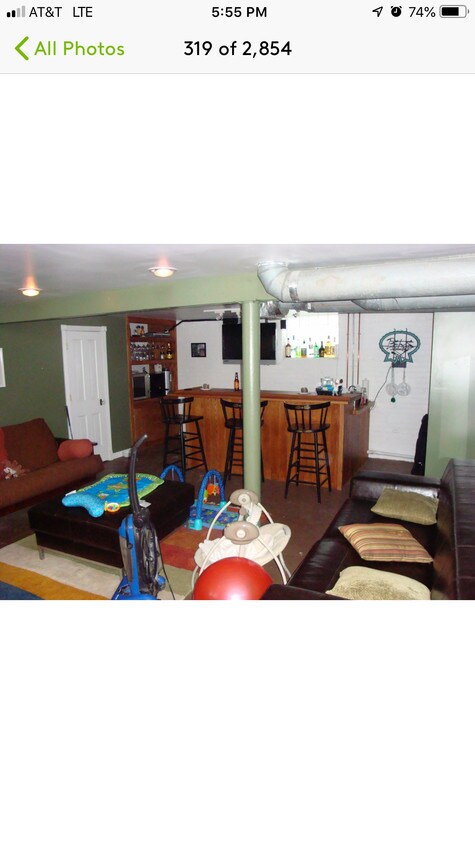 Primary Photo - 2662 Hampshire Rd