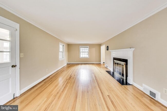 Foto del edificio - 9326 W Parkhill Dr