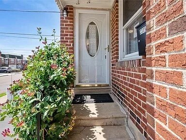 Primary Photo - 2315 2nd St