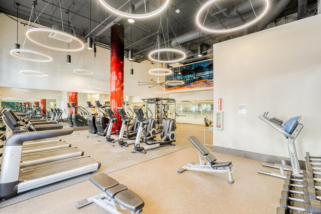 You will find everything your need for your workout in our fitness center - Dublin Station by Windsor