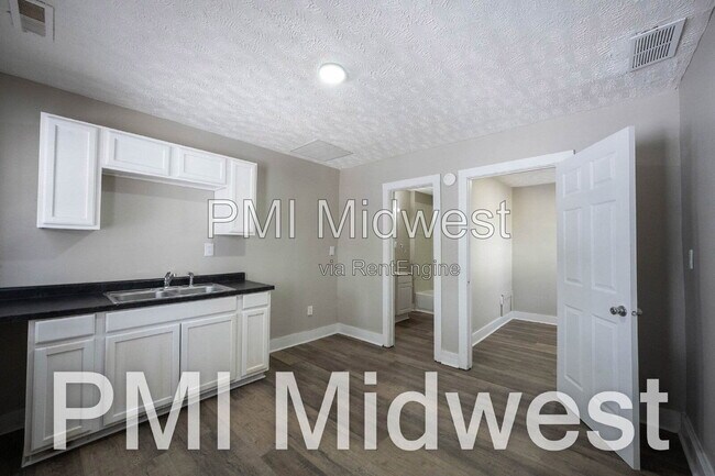 Foto del edificio - 2930 N Dearborn St
