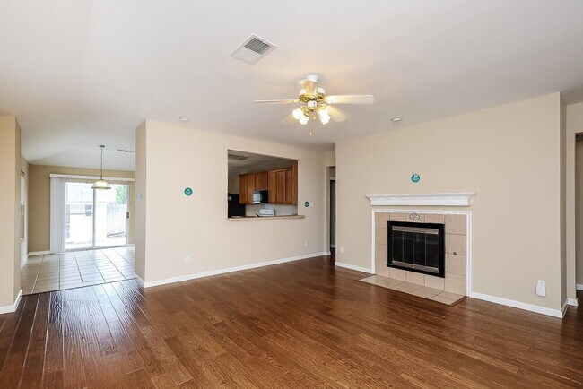 Foto del edificio - 2908 Bourbon St