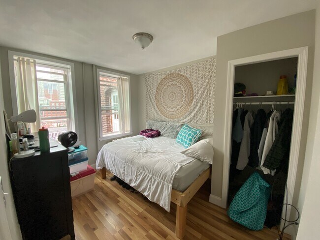 Foto del edificio - 221 Hanover St