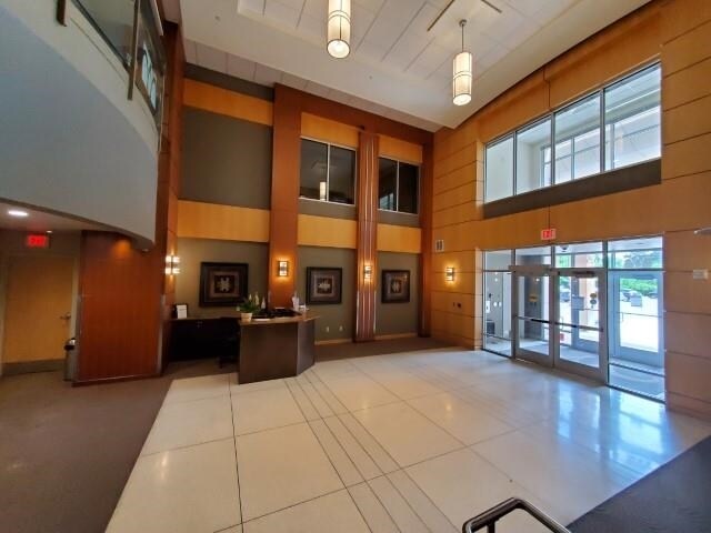 Foto del edificio - 625 N Segoe Rd