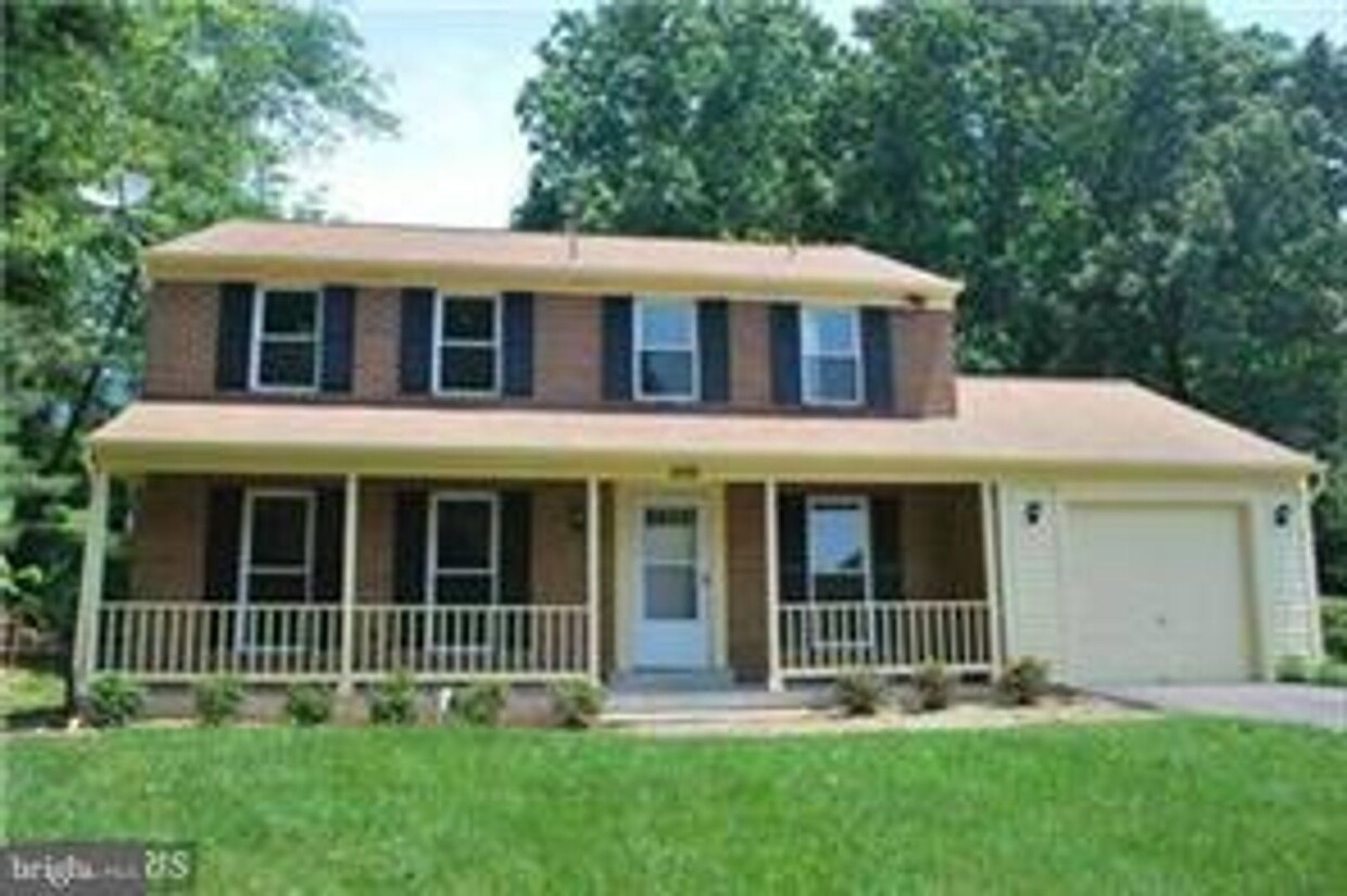 Primary Photo - LOVELY SINGLE FAMILY HOME IN SILVER SPRING