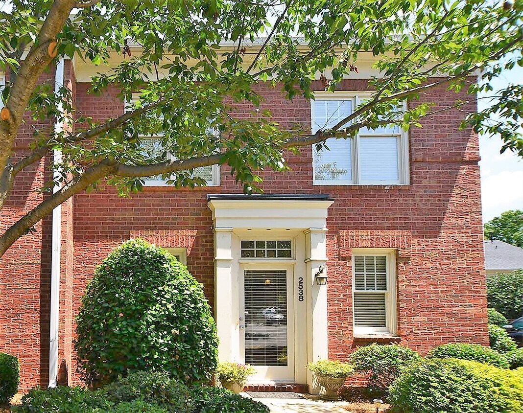 Primary Photo - 2538 Dilworth Heights Ln