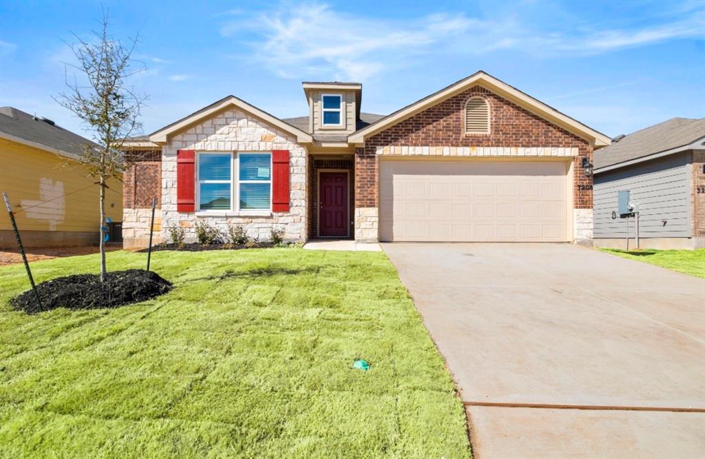 Primary Photo - 3204 Ridge Pl