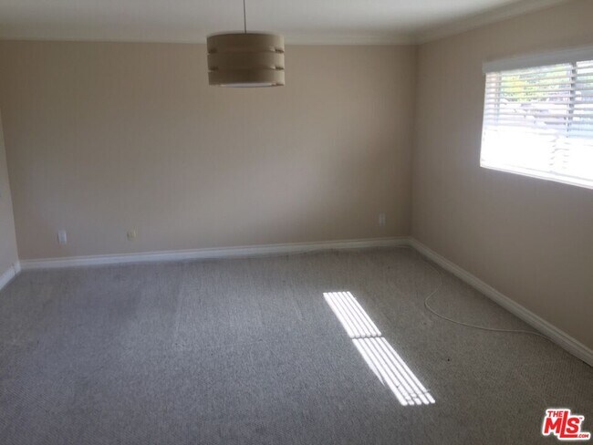 Foto del edificio - 1408 Valley View Rd