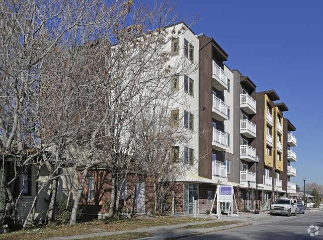 Center Court Apartments Murray Ut Building Photo Center Court Apartments