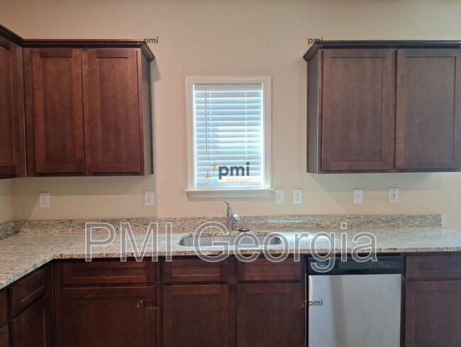 Foto del edificio - 660 Gleaner Wy