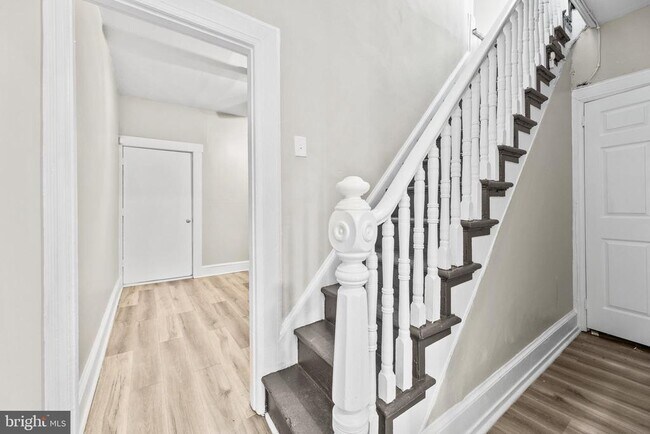 Foto del edificio - 1836 N Croskey St