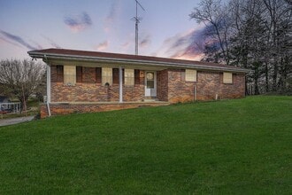 Building Photo - 4660 Kingsport Hwy