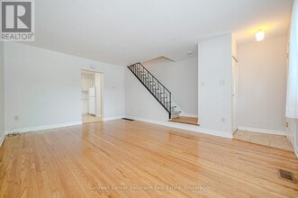 Building Photo - 144 Princeton Dr