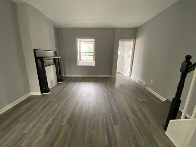 Building Photo - Anika Homes 3 Bedroom