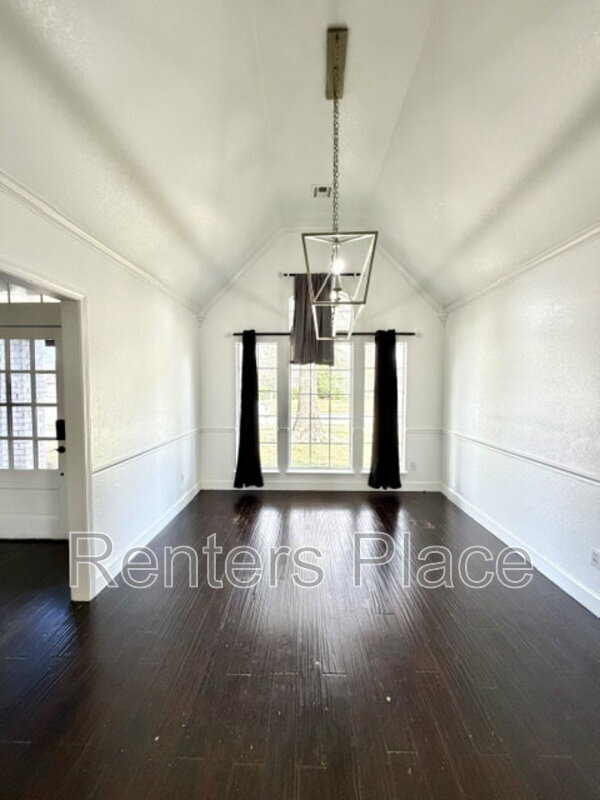 Foto del edificio - 3827 W Canton St