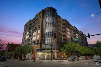 Building Photo - 1200 W Monroe St