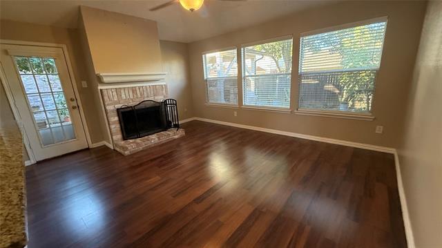 Foto del edificio - 519 Cross Cut Dr