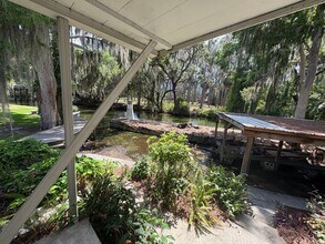 Building Photo - 420 S Lake Ave