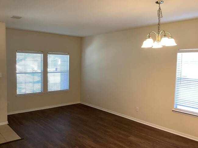 Building Photo - 18854 Lantern Cove Ln