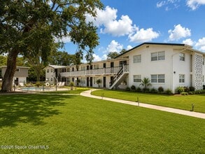 Building Photo - 1440 Parkway Dr