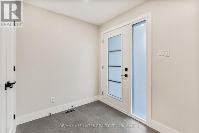 Building Photo - 1348 Avenue Q