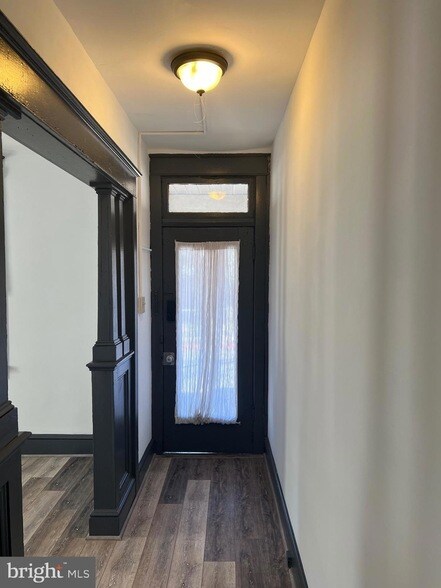 Foto del edificio - 438 Mitchell Ave