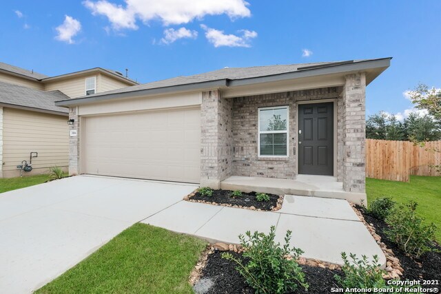 Foto del edificio - 3912 Claystone Canyon