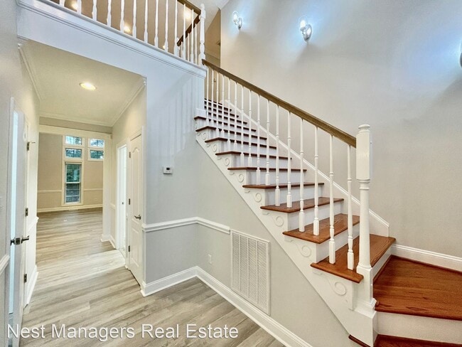 Building Photo - 4 br, 3.5 bath House - 3637 Standard Drive