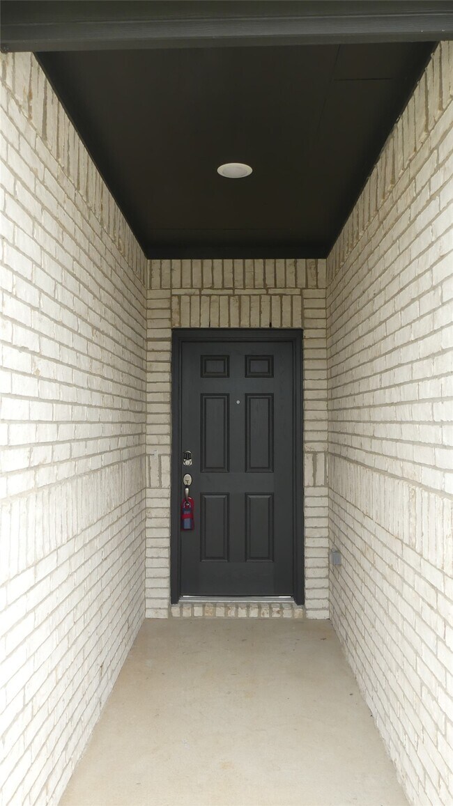 Foto del edificio - 9547 Caney Trails Rd