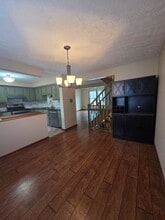 Building Photo - 7746 Kidwell Ct