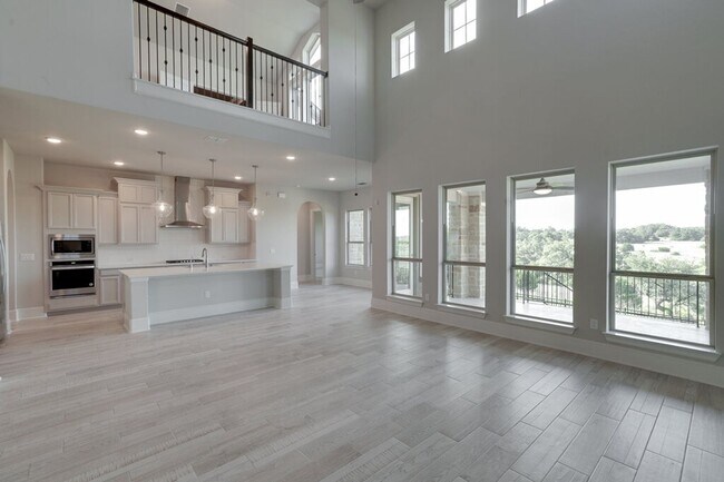 Building Photo - 16916 Sanglier Dr