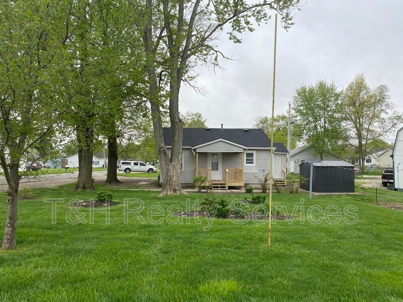 424 Cherry St, Greenfield, IN 46140 House Rental in Greenfield, IN