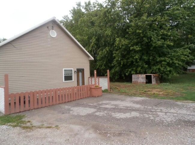 Building Photo - 5942 IL-162
