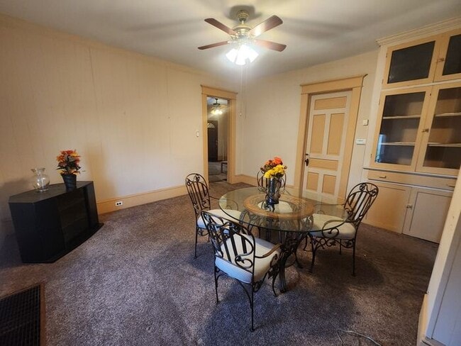 Building Photo - 3 Bedroom Home w/Large Kitchen - Section 8 Welcome & Pets Negotiable Ready, Set, Move