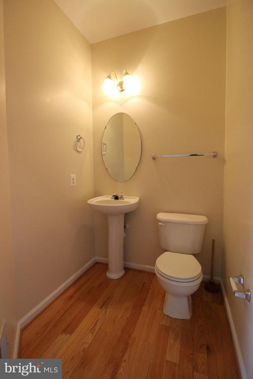 Building Photo - 9973 Shortbread Way