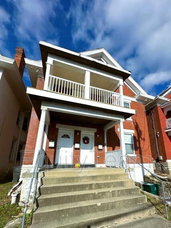 6012 Prentice St Unit B, Cincinnati, OH 45227 Condo for Rent in