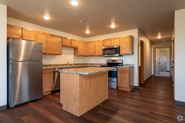 2HAB, 2BA - 2F - Pineview Park Apartments LLC