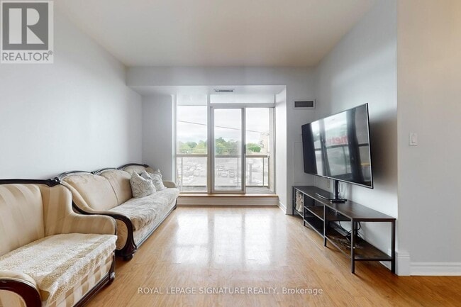 Photo du bâtiment - 1750-1750 Bayview Ave