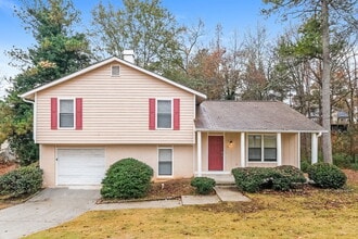 Building Photo - 4514 Old Lake Dr