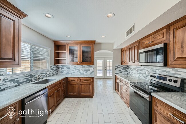 Foto del edificio - 10370 N 76th Dr, Peoria, AZ, 85345